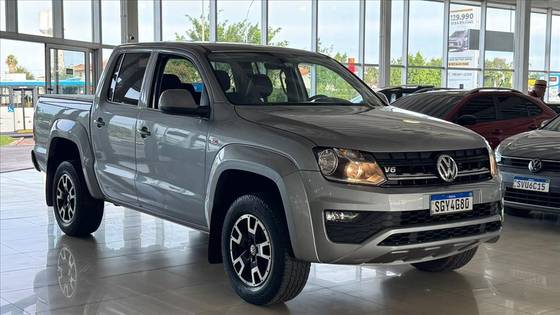 VOLKSWAGEN AMAROK 3.0 V6 TDI DIESEL COMFORTLINE CD 4MOTION AUTOMÁTICO VOLKSWAGEN AMAROK 3.0 V6 TDI DIESEL COMFORTLINE CD 4MOTION AUTOMÁTICO